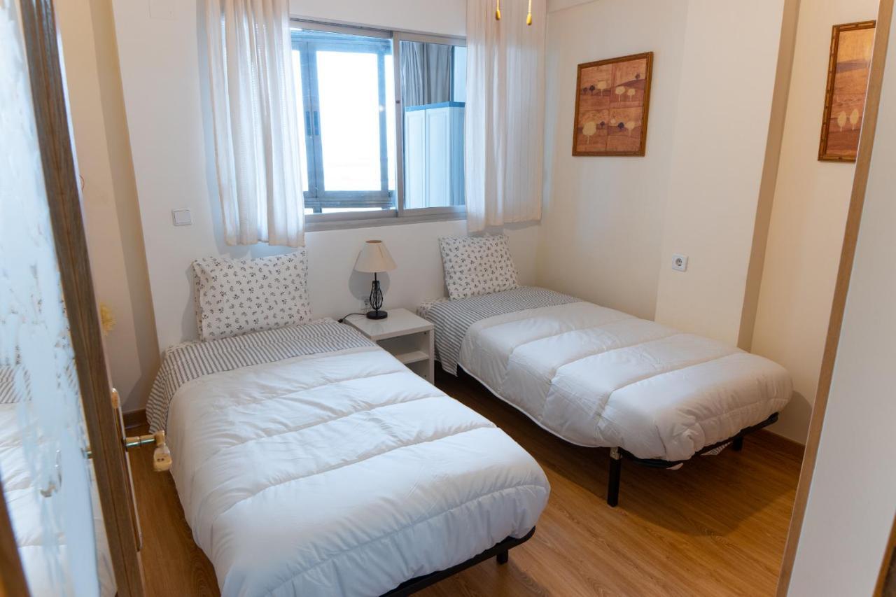 Anna Sun Holiday Apt Benidorm Bagian luar foto